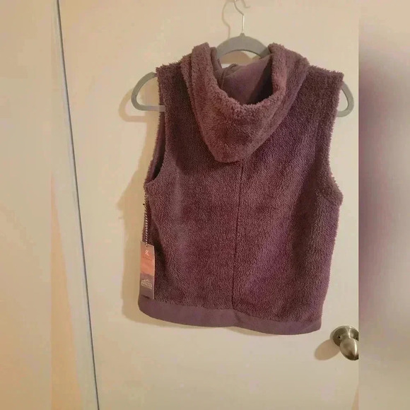 Kyodan Outdoor Collection NWT Women's Small Vest ZipUp Hooded Purple Msrp $25 - Picture 2 of 7